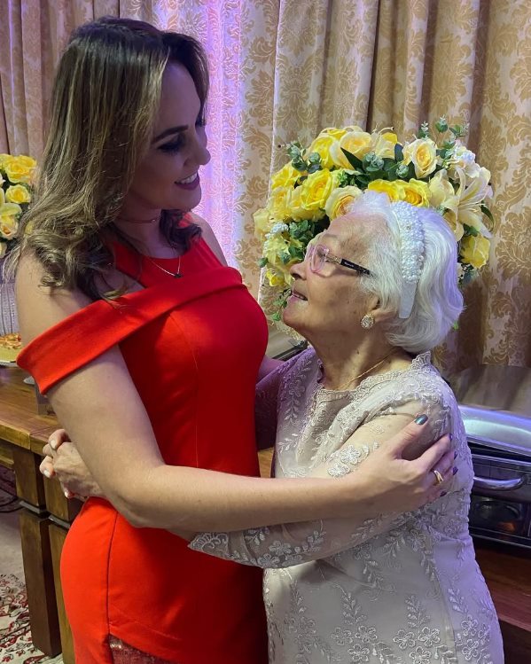 Dra. Luana Figuerêdo com a avó